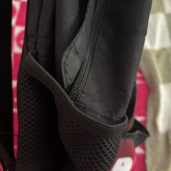 a roblox/tiktok backpack! - Picture 3 of 8